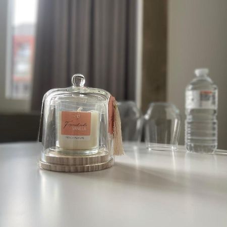 Prachtige Kamer In Centrum Brugge Met Badkamer ! Bagian luar foto