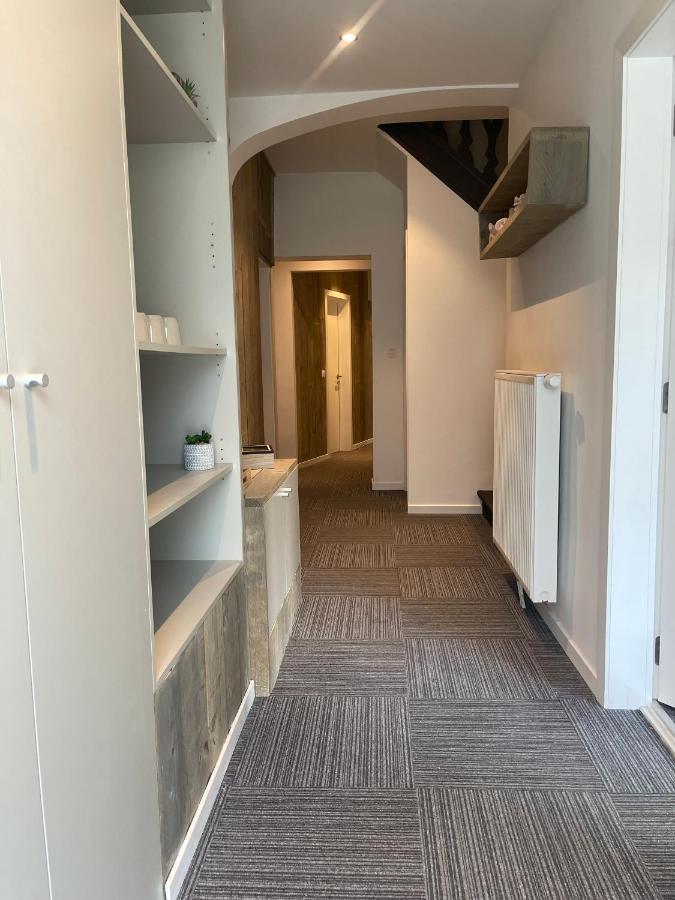 Prachtige Kamer In Centrum Brugge Met Badkamer ! Bagian luar foto
