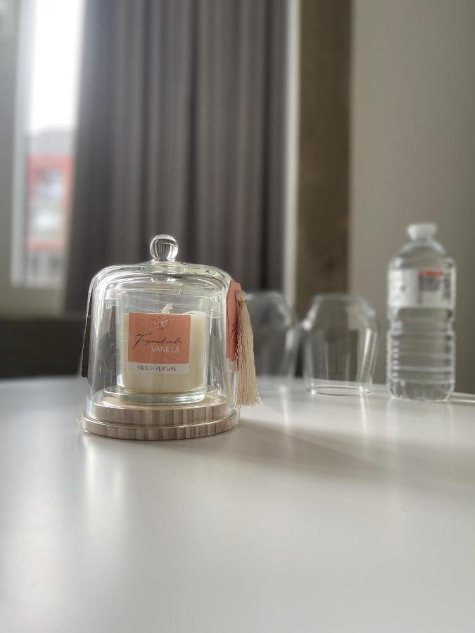 Prachtige Kamer In Centrum Brugge Met Badkamer ! Bagian luar foto